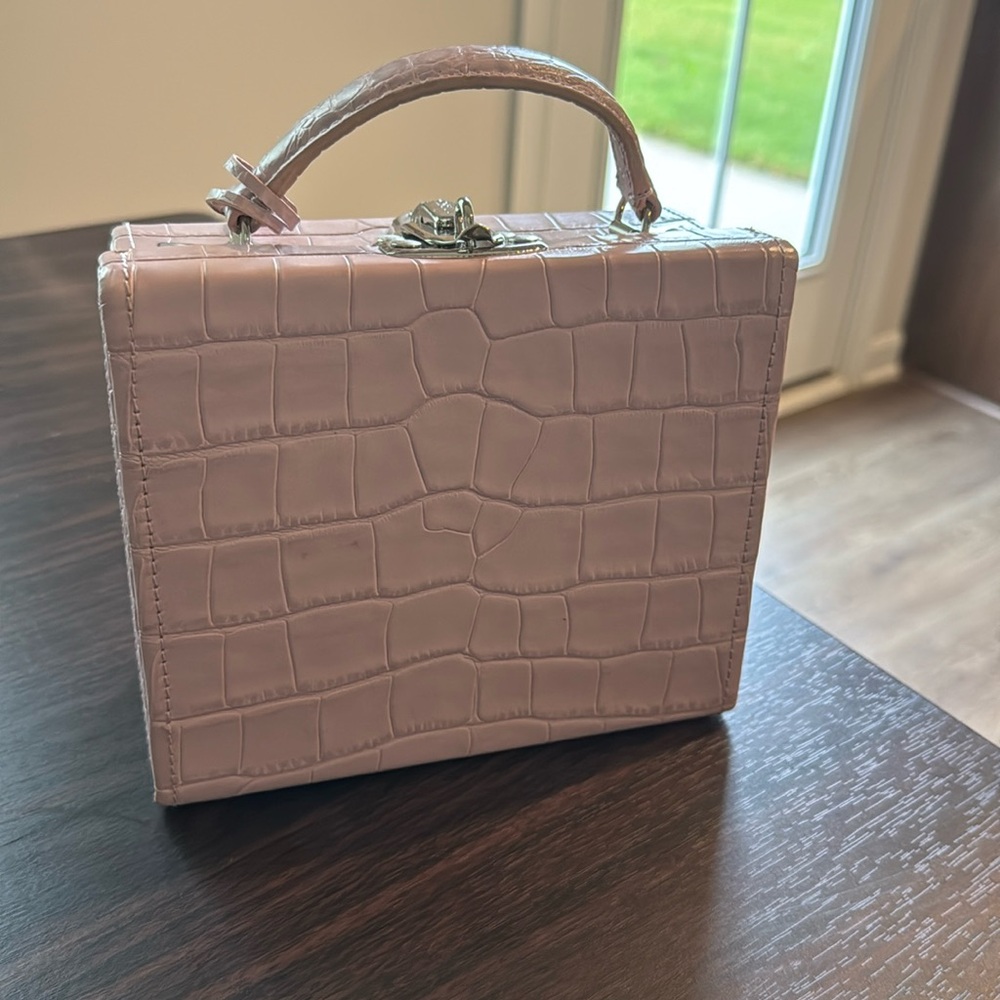 Pop & Suki sold out pink gator leather clutch bag